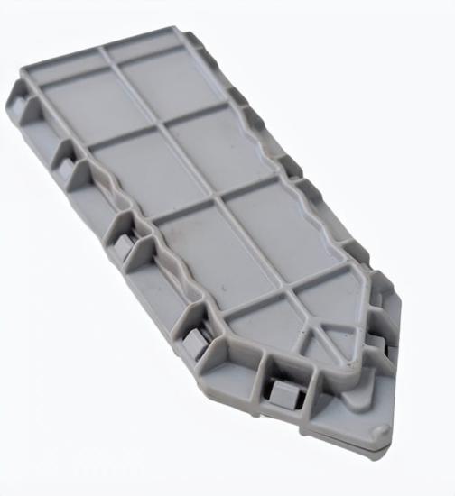 Preview: Schwabi-Kappe in Schrägansicht – Schutzkappe für das Schwert zur sicheren Fixierung bei Betonfertigteilen