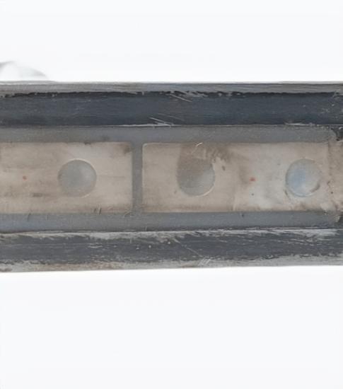 Schwert mit vergossenem Magnet zur verbesserten Haltbarkeit im Betonfertigteilbau