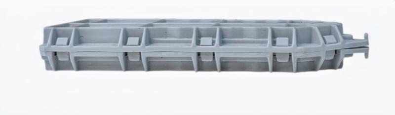 Schwabi-Kappe von der Seite – Verriegelungssystem für sichere Befestigung des Schwerts