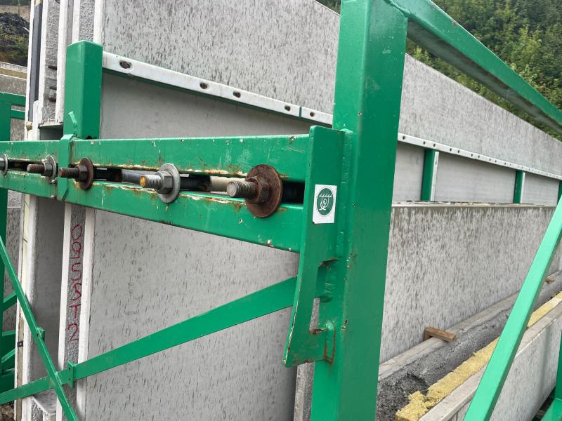 Transportgestell für Doppelwände und Thermowände aus Beton – U-Bock für Fertigteilwerke